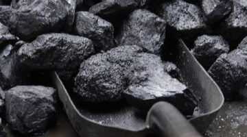 الصين تسمح بإنشاء محطات طاقة جديدة تعمل بالفحم حتى عام 2027