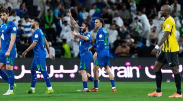 الفتح يقسو على الاتحاد بثنائية في الدوري السعودي.. فيديو