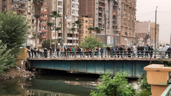 القبض على 5 متهمين بممارسة الأعمال المنافية للآداب أسفل كوبري الثلاثيني بالإسماعيلية القبض على 5 متهمين بممارسة الأعمال المنافية للآداب أسفل كوبري الثلاثيني بالإسماعيلية