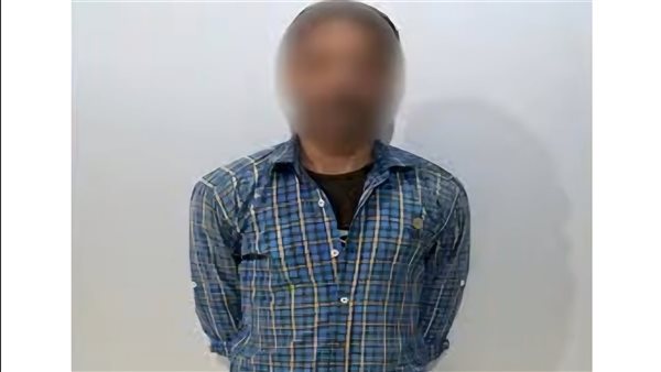 القبض علي عاطل ظهر في مقطع فيديو أثناء معاكسة فتاة بالبساتين القبض علي عاطل ظهر في مقطع فيديو أثناء معاكسة فتاة بالبساتين