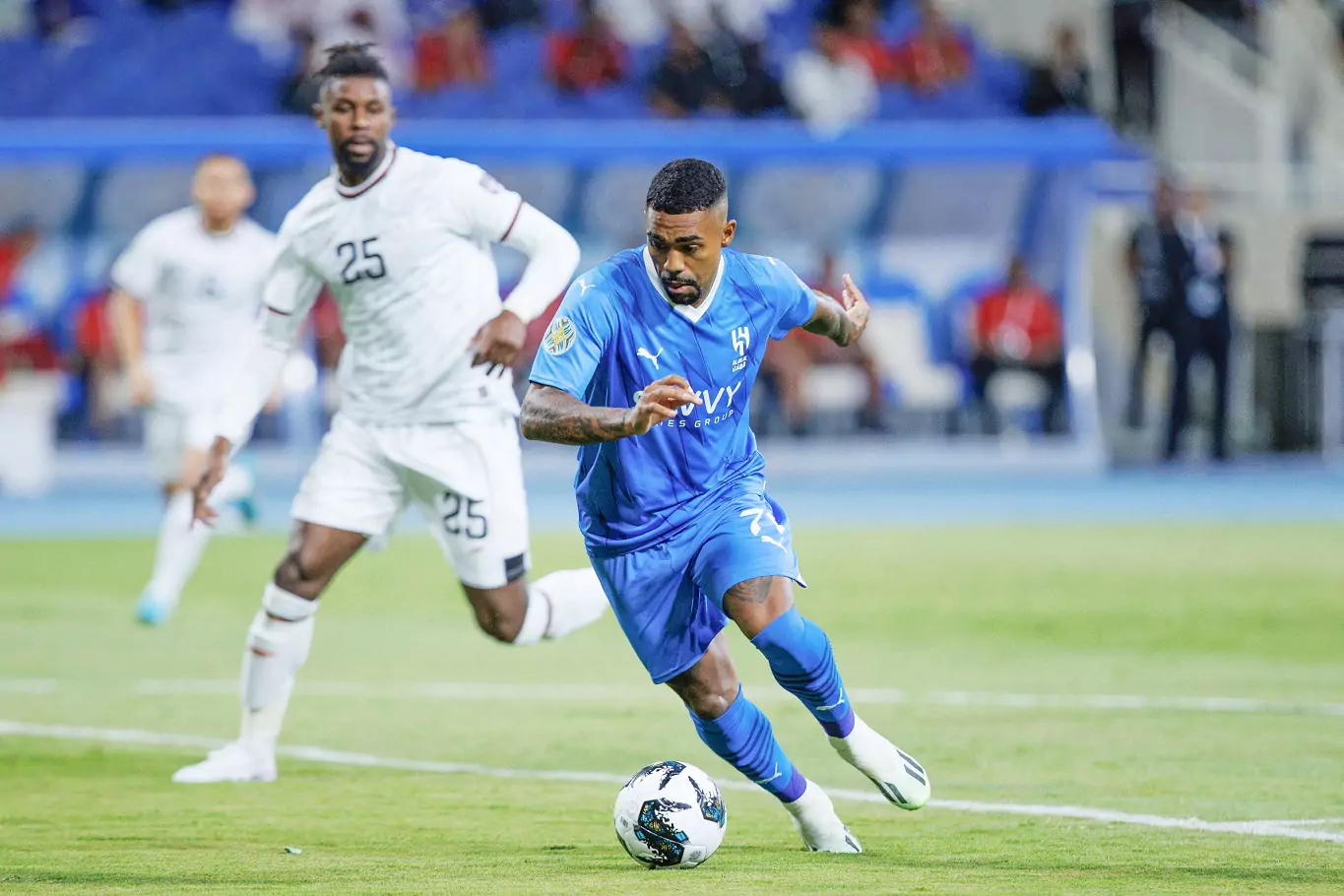 القنوات الناقلة لمباراة الهلال ضد الشباب بديربي الرياض في الدوري السعودي 2025 القنوات الناقلة لمباراة الهلال ضد الشباب بديربي الرياض في الدوري السعودي 2025