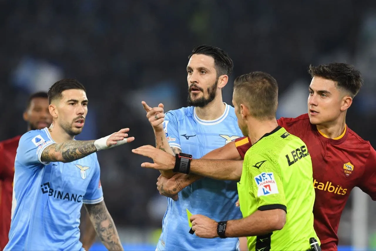 القنوات الناقلة لمباراة لاتسيو ضد روما بالجولة 32 في الدوري الإيطالي القنوات الناقلة لمباراة لاتسيو ضد روما بالجولة 32 في الدوري الإيطالي