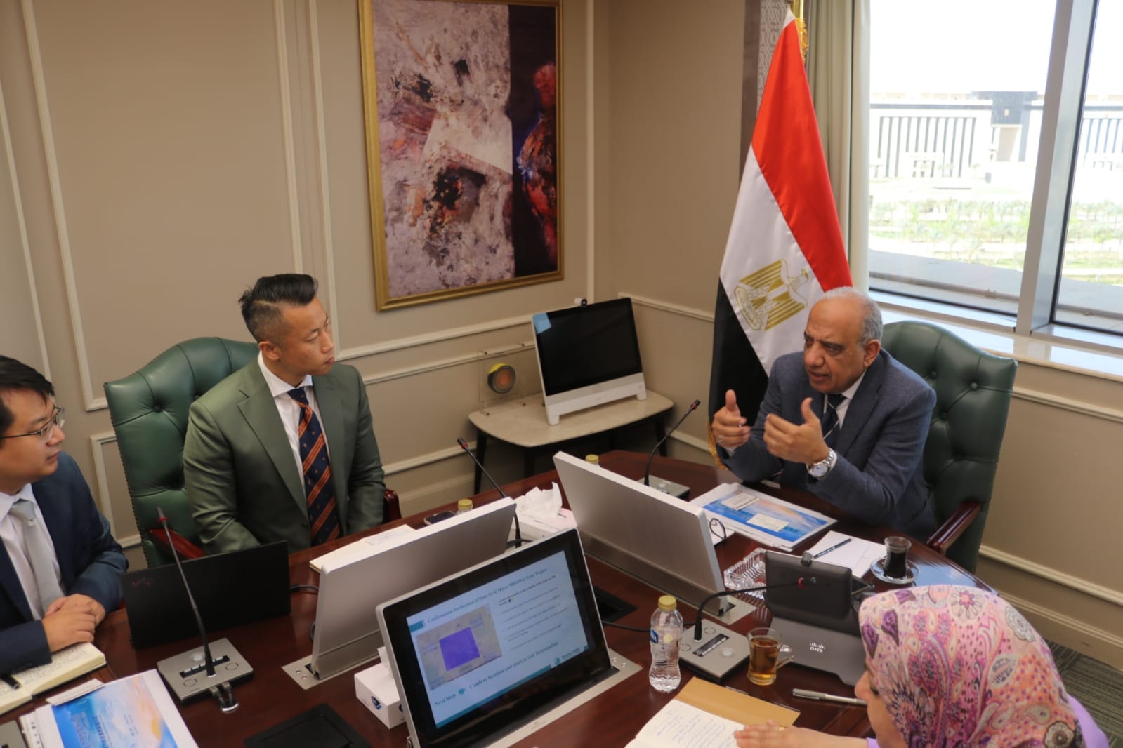 “الكهرباء” تبحث مع “ستيت جريد” الصينية التعاون في مجالات الطاقة المتجددة “الكهرباء” تبحث مع “ستيت جريد” الصينية التعاون في مجالات الطاقة المتجددة
