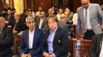 اللواء ثروت سويلم يؤدي واجب العزاء في وفاة اللواء أحمد حلمي عزب