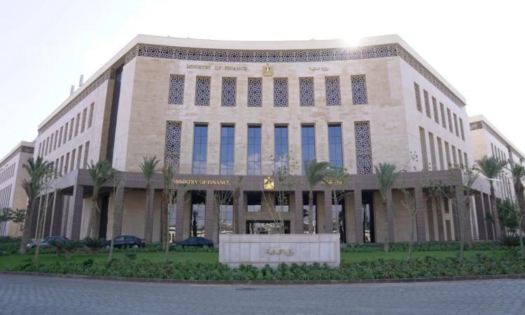 المالية:صرف مرتبات يوليو بالزيادة الجديدة..وأقل درجة وظيفية ستزيد 1100جنيه المالية:صرف مرتبات يوليو بالزيادة الجديدة..وأقل درجة وظيفية ستزيد 1100جنيه