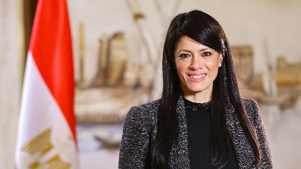 المشاط تستعرض مبادرات تمكين المرأة اقتصاديًا واجتماعيًا وتحفيز رائدات الأعمال المشاط تستعرض مبادرات تمكين المرأة اقتصاديًا واجتماعيًا وتحفيز رائدات الأعمال