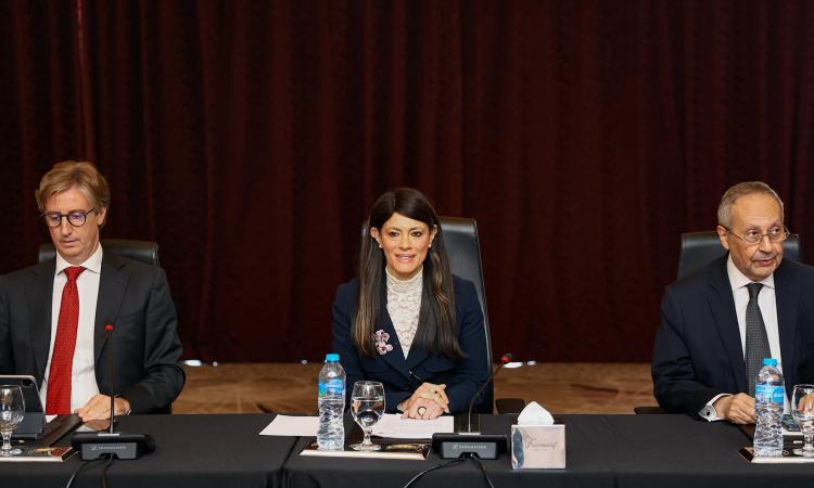 المشاط تشهد ورشة العمل التأسيسية لإعداد تقرير التنمية البشرية في مصر 2025 المشاط تشهد ورشة العمل التأسيسية لإعداد تقرير التنمية البشرية في مصر 2025