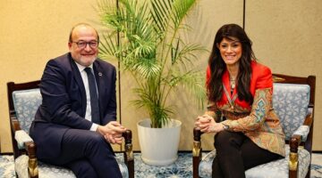 المشاط: توسيع نطاق التعاون المشترك مع الوكالة الفرنسية للتنمية