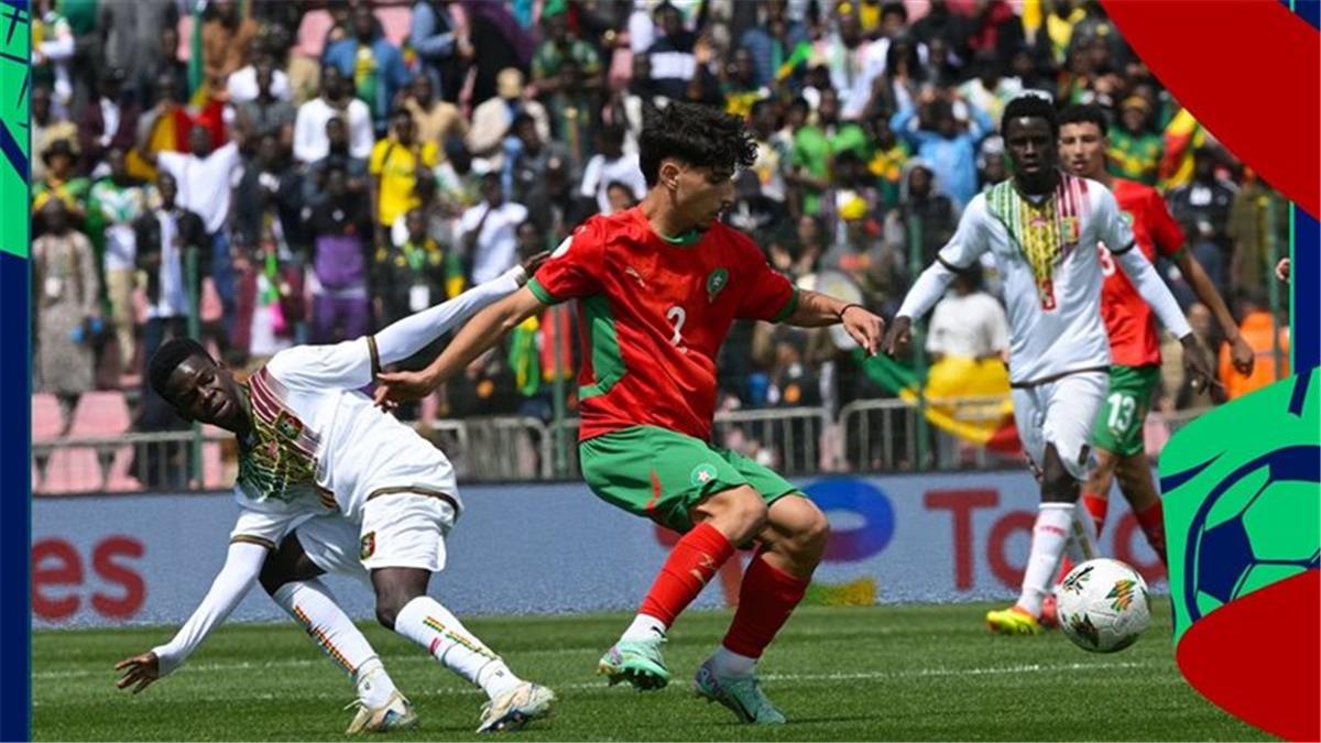 المغرب يتوج ببطولة كأس أمم إفريقيا للناشئين على حساب مالي المغرب يتوج ببطولة كأس أمم إفريقيا للناشئين على حساب مالي