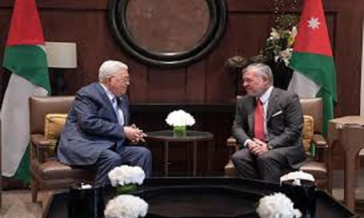 الملك عبد الله وأبو مازن يؤكدان ضرورة تكثيف الجهود لوقف التصعيد في المنطقة الملك عبد الله وأبو مازن يؤكدان ضرورة تكثيف الجهود لوقف التصعيد في المنطقة