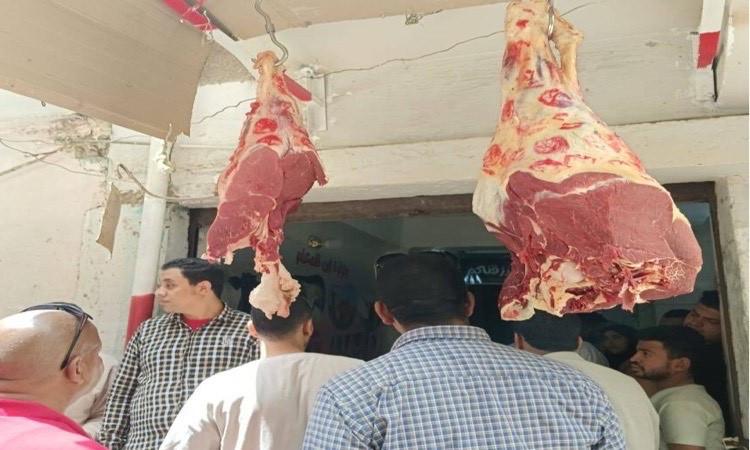 المنيا: حملات تموينية مكثفة تسفر عن تحرير 247 مخالفة وضبط سلع محتكرة المنيا: حملات تموينية مكثفة تسفر عن تحرير 247 مخالفة وضبط سلع محتكرة