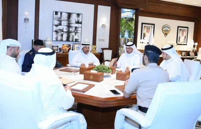 الناصر يبحث مع قيادات أمنية الأوضاع في «جليب الشيوخ» الناصر يبحث مع قيادات أمنية الأوضاع في «جليب الشيوخ»
