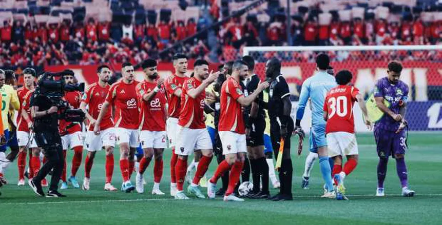 النحاس يستعين بعناصر كولر.. ويغير خطة الأهلي أمام بتروجت بالدوري النحاس يستعين بعناصر كولر.. ويغير خطة الأهلي أمام بتروجت بالدوري