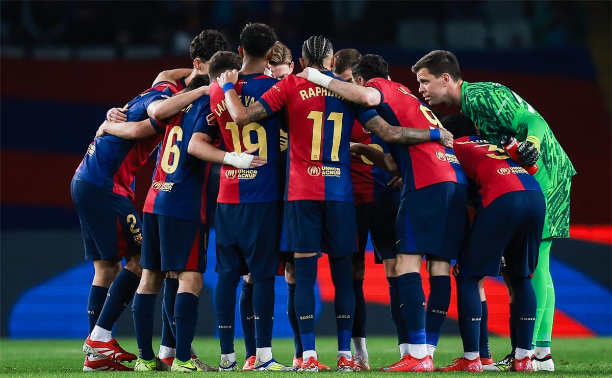 النصر السعودي يراقب لاعب برشلونة أمام دورتموند النصر السعودي يراقب لاعب برشلونة أمام دورتموند