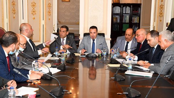 النواب توصي بعدم إغلاق أي منافذ تابعة لمبيعات للمصرية للاتصالات النواب توصي بعدم إغلاق أي منافذ تابعة لمبيعات للمصرية للاتصالات