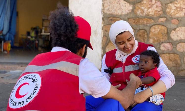الهلال الأحمر المصري: قدمنا مساعدات إغاثية لآلاف المتضررين في السودان الهلال الأحمر المصري: قدمنا مساعدات إغاثية لآلاف المتضررين في السودان
