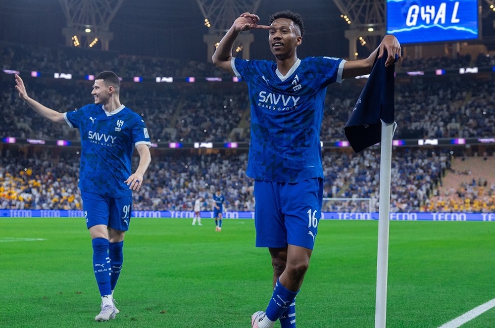 الهلال السعودي يتأهل إلى نصف نهائي دوري أبطال آسيا للنخبة الهلال السعودي يتأهل إلى نصف نهائي دوري أبطال آسيا للنخبة