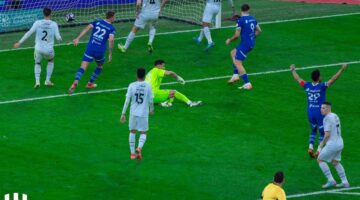 الهلال يتعثر أمام الشباب في الدوري السعودي