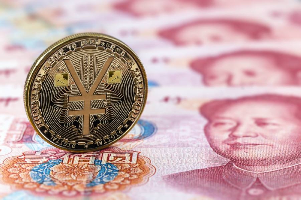 اليوان الصيني ينخفض إلى أدنى مستوى في 19 شهراً مع تفاقم حدة الحرب التجارية