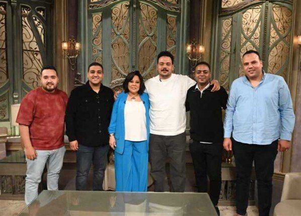 اليوم.. مصطفى غريب وأصدقاء طفولته في ضيافة إسعاد يونس اليوم.. مصطفى غريب وأصدقاء طفولته في ضيافة إسعاد يونس