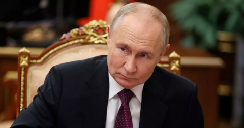 انتهاء اللقاء بين بوتين ومبعوث ترامب بعد مناقشات استمرت أكثر من أربع ساعات انتهاء اللقاء بين بوتين ومبعوث ترامب بعد مناقشات استمرت أكثر من أربع ساعات