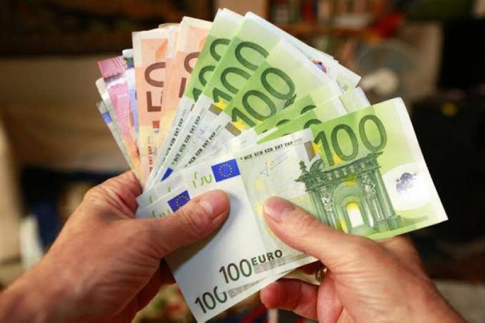 انخفاض سعر اليورو في مصر اليوم الأربعاء 23 أبريل 2025 انخفاض سعر اليورو في مصر اليوم الأربعاء 23 أبريل 2025
