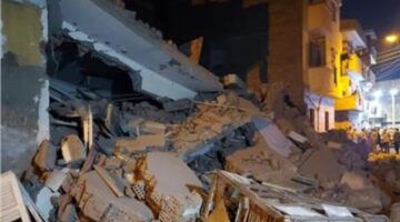 انهيار منزل مكوّن من 4 طوابق في أسيوط.. وعمليات بحث مكثفة عن السكان تحت الأنقاض