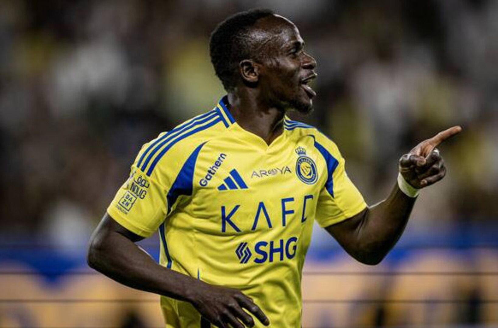 بالصور.. ماني يخطف الأنظار بدور جديد في النصر بالصور.. ماني يخطف الأنظار بدور جديد في النصر