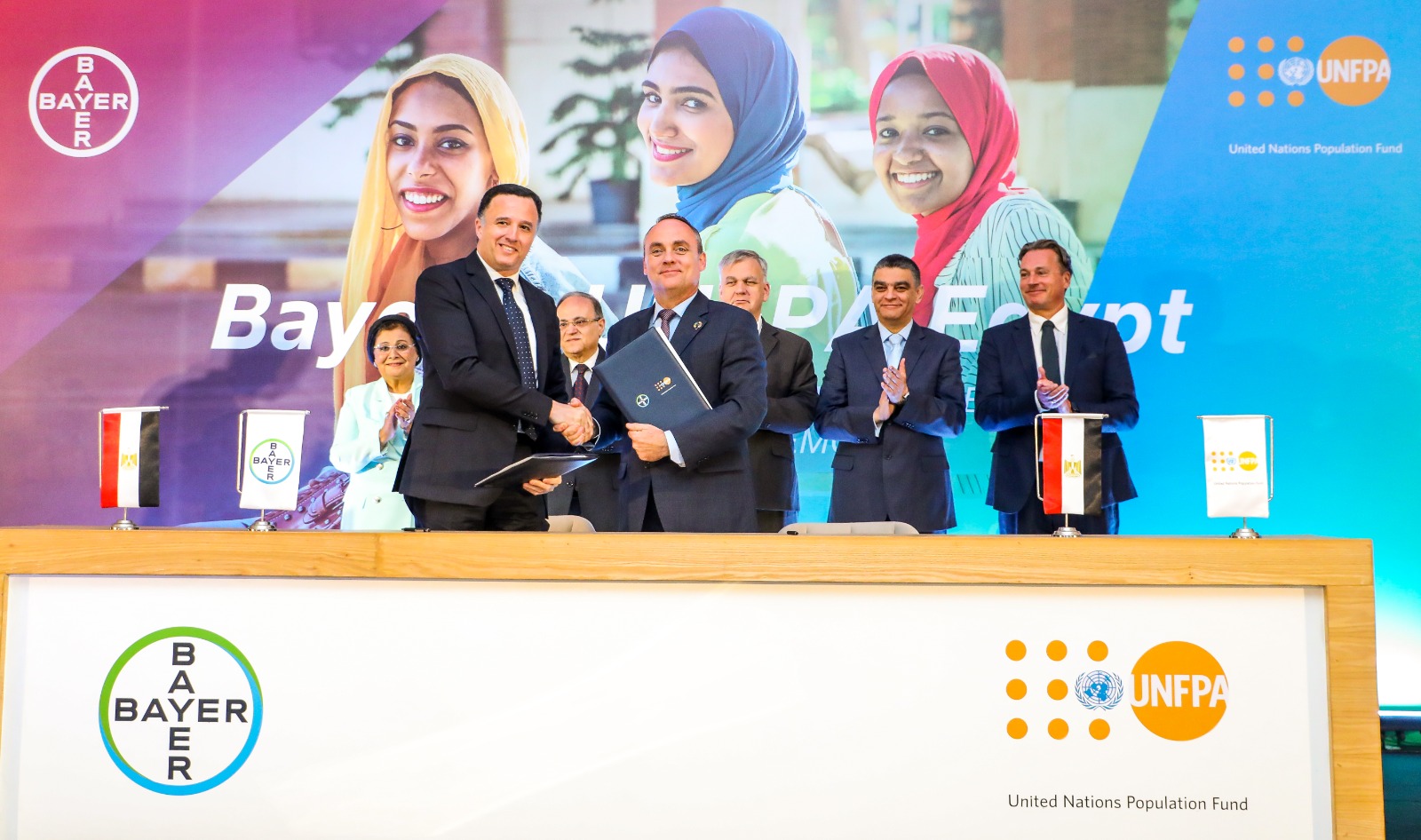 “باير” وصندوق الأمم المتحدة للسكان يوسّعان شراكتهما لدعم وزارة الصحة في تعزيز خدمات تنظيم الأسرة بالمجتمعات الأكثر احتياجا “باير” وصندوق الأمم المتحدة للسكان يوسّعان شراكتهما لدعم وزارة الصحة في تعزيز خدمات تنظيم الأسرة بالمجتمعات الأكثر احتياجا