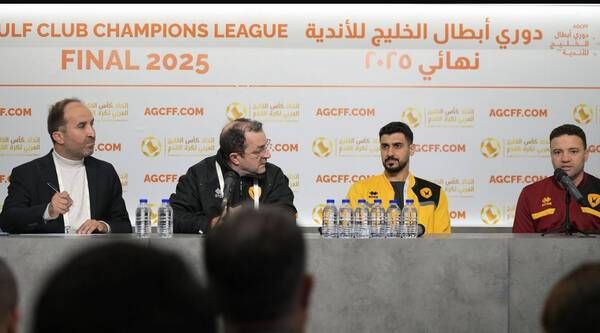 بتروفيتش والشمالي: سنتوج باللقب الخليجي.. ولن نتأثر بجمهور دهوك بتروفيتش والشمالي: سنتوج باللقب الخليجي.. ولن نتأثر بجمهور دهوك