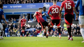 بث مباشر مشاهدة مباراة مانشستر يونايتد 0 – 0 وولفرهامبتون.. انطلاق المباراة