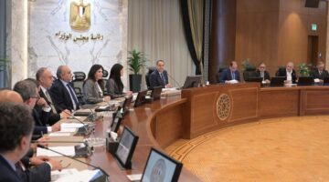 بث مباشر..مؤتمر صحفي لرئيس الوزراء عقب اجتماع الحكومة