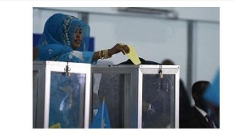 بدء تسجيل الناخبين تمهيدا لإجراء أول انتخابات منذ 56 عاما في الصومال بدء تسجيل الناخبين تمهيدا لإجراء أول انتخابات منذ 56 عاما في الصومال