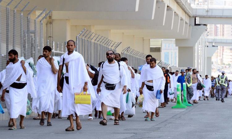 بدء وصول أولى رحلات الحجاج لمطار المدينة المنورة بدء وصول أولى رحلات الحجاج لمطار المدينة المنورة