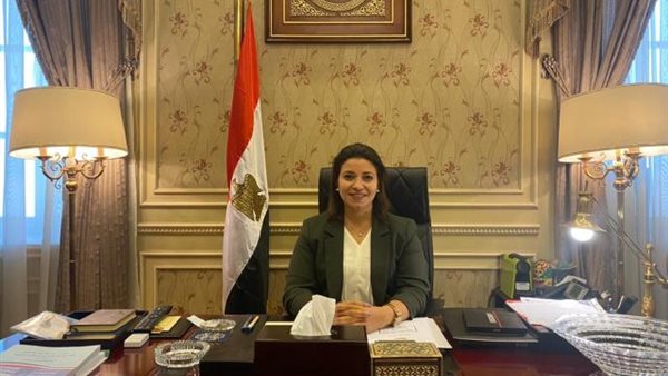برلمانية تطالب الحكومة بتحريك أساسي المعلمين المتجمد منذ 2014 برلمانية تطالب الحكومة بتحريك أساسي المعلمين المتجمد منذ 2014