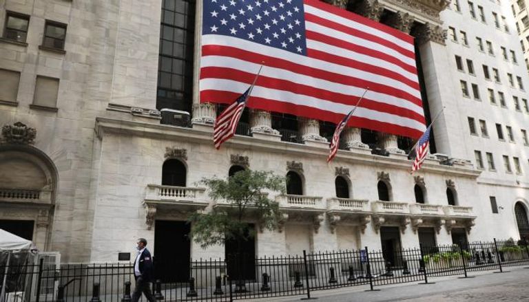 بسبب تقلبات السوق.. بنوك وول ستريت تجني 37 مليار دولار خلال الربع الأول بسبب تقلبات السوق.. بنوك وول ستريت تجني 37 مليار دولار خلال الربع الأول