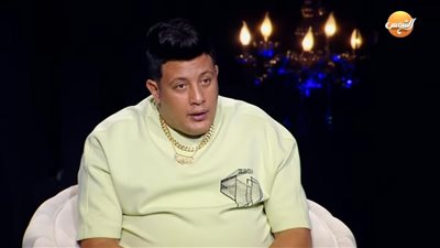 بسبب فيديو.. تفاصيل إيقاف حمو بيكا عن العمل واستدعاؤه للتحقيق في نقابة الموسيقيين بسبب فيديو.. تفاصيل إيقاف حمو بيكا عن العمل واستدعاؤه للتحقيق في نقابة الموسيقيين