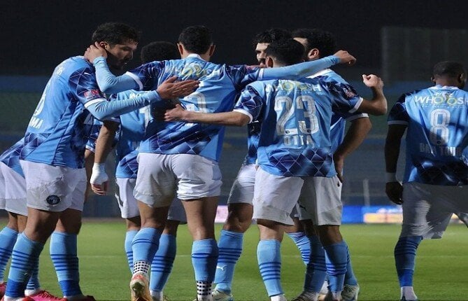 أسامة جلال ووليد الكرتي يخضعان لاختبار المنشطات بعد تأهل بيراميدز لنصف نهائي دوري الأبطال أسامة جلال ووليد الكرتي يخضعان لاختبار المنشطات بعد تأهل بيراميدز لنصف نهائي دوري الأبطال