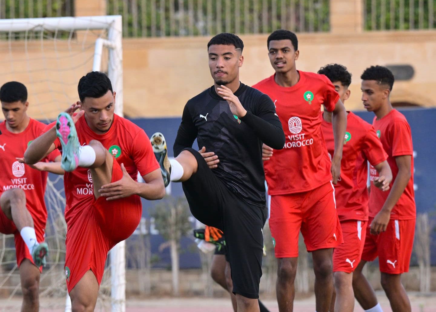 بعد 28 عامًا.. هل يكسر شباب المغرب هيمنة العمالقة في مصر؟ بعد 28 عامًا.. هل يكسر شباب المغرب هيمنة العمالقة في مصر؟