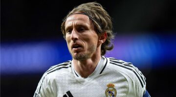 بعد السقوط أمام آرسنال | مودريتش خارج ريال مدريد.. وثنائي لا يضمن البقاء