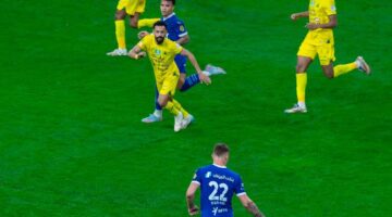 بعد صيام جولتين.. الهلال يعود لسكة الانتصارات من بوابة الخليج في الدوري السعودي