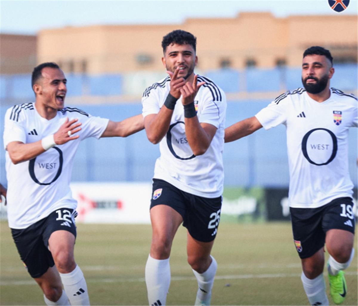 بـ10 لاعبين.. الجونة يهزم زد بثنائية في الدوري المصري بـ10 لاعبين.. الجونة يهزم زد بثنائية في الدوري المصري
