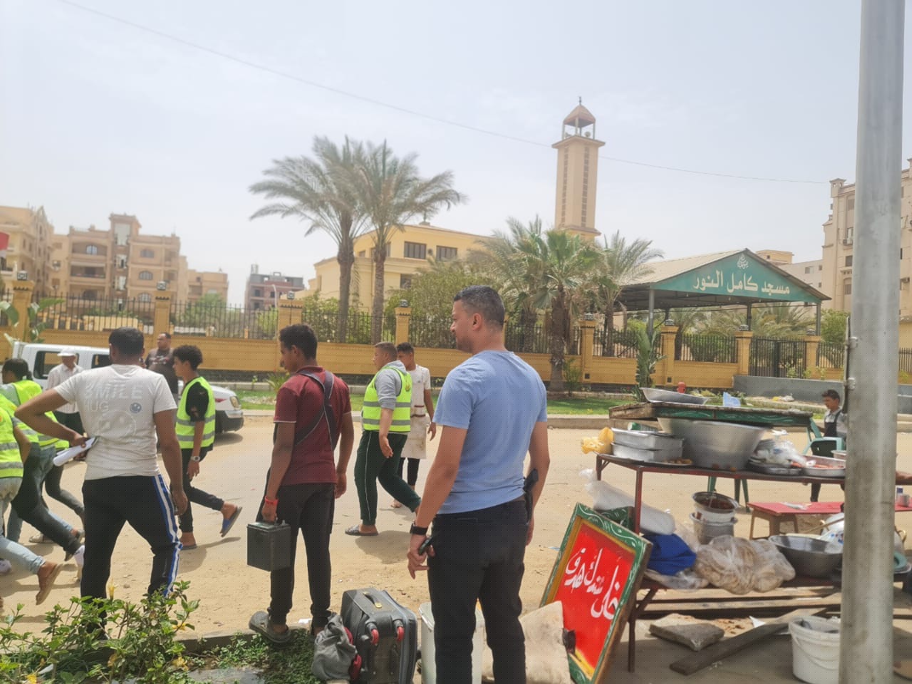 بقيادة حسام حسني.. تنفيذ حملات مكبرة لإزالة الإشغالات بالقطاع الأول بمدينة 6 أكتوبر بقيادة حسام حسني.. تنفيذ حملات مكبرة لإزالة الإشغالات بالقطاع الأول بمدينة 6 أكتوبر