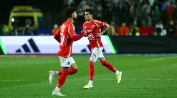 بن شرقي يسجل الهدف الأول والحكم يلغيه في مباراة الأهلي وصن دوانز