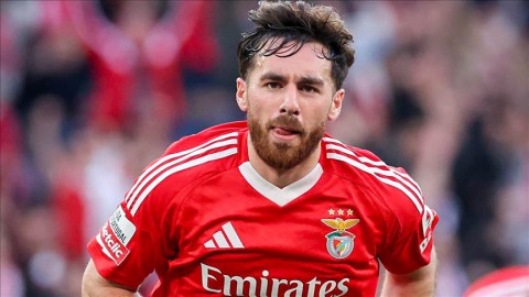 بنفيكا يتعادل مع آروكا ويهدر فرصة صدارة الدوري البرتغالي بنفيكا يتعادل مع آروكا ويهدر فرصة صدارة الدوري البرتغالي