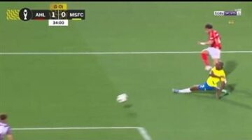 بهدف طاهر.. الأهلي يتفوق على صن داونز في الشوط الأول من دوري الأبطال