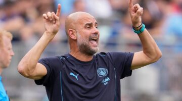 جوارديولا يعترف بظلمه للاعب مانشستر سيتي