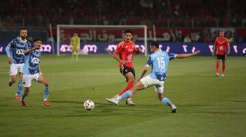 نتائج الشوط الأول تعزز المنافسة على لقب الدوري بين الأهلي وبيراميدز