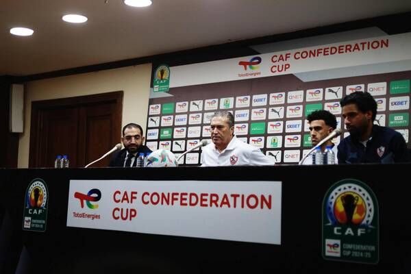 بيسيرو: زيزو لاعب بالزمالك.. وهناك من يحاول تشتيتنا بيسيرو: زيزو لاعب بالزمالك.. وهناك من يحاول تشتيتنا
