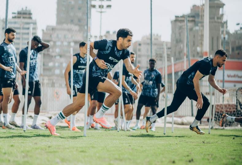 بيسيرو يدرس إجراء تغييرات على تشكيل الزمالك أمام حرس الحدود بيسيرو يدرس إجراء تغييرات على تشكيل الزمالك أمام حرس الحدود